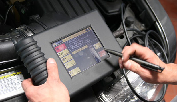 Auto repair test device