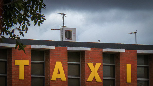 Taxi sign